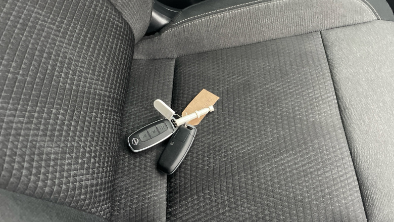 Nissan Qashqai 1.3 DiG-T MH N-Connecta 5dr Petrol Hatchback